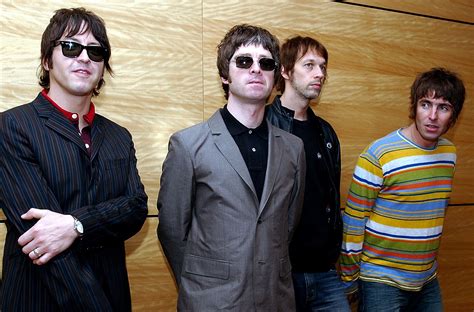 Oasis to reunite as Gallaghers end fraternal feud .
